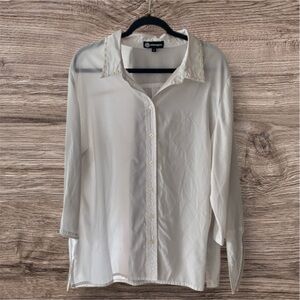 Claire France White Blouse With Pearl Embellished Collar Size 18